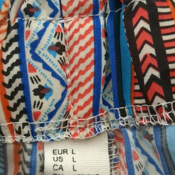 Women's Geo Print Paperbag Waist Belted Shorts Lightweight Summer Shorts Size Lg - Picture 5 of 7